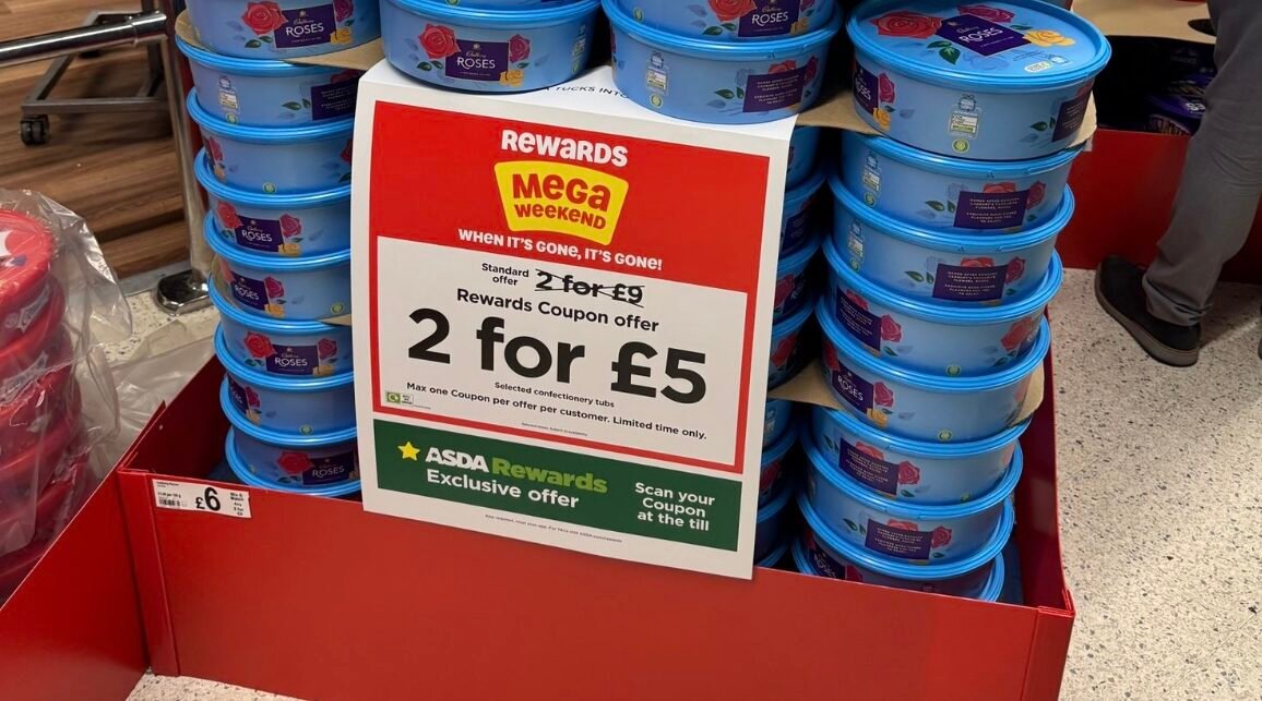 Read more about the article Cheap Chocolate and Sweets at Asda with 2 for £5 Tubs