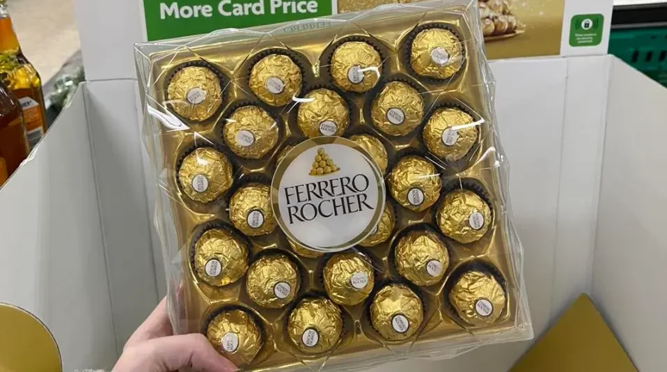 Read more about the article Get Cheap Ferrero Rocher Box for just £5 this Christmas